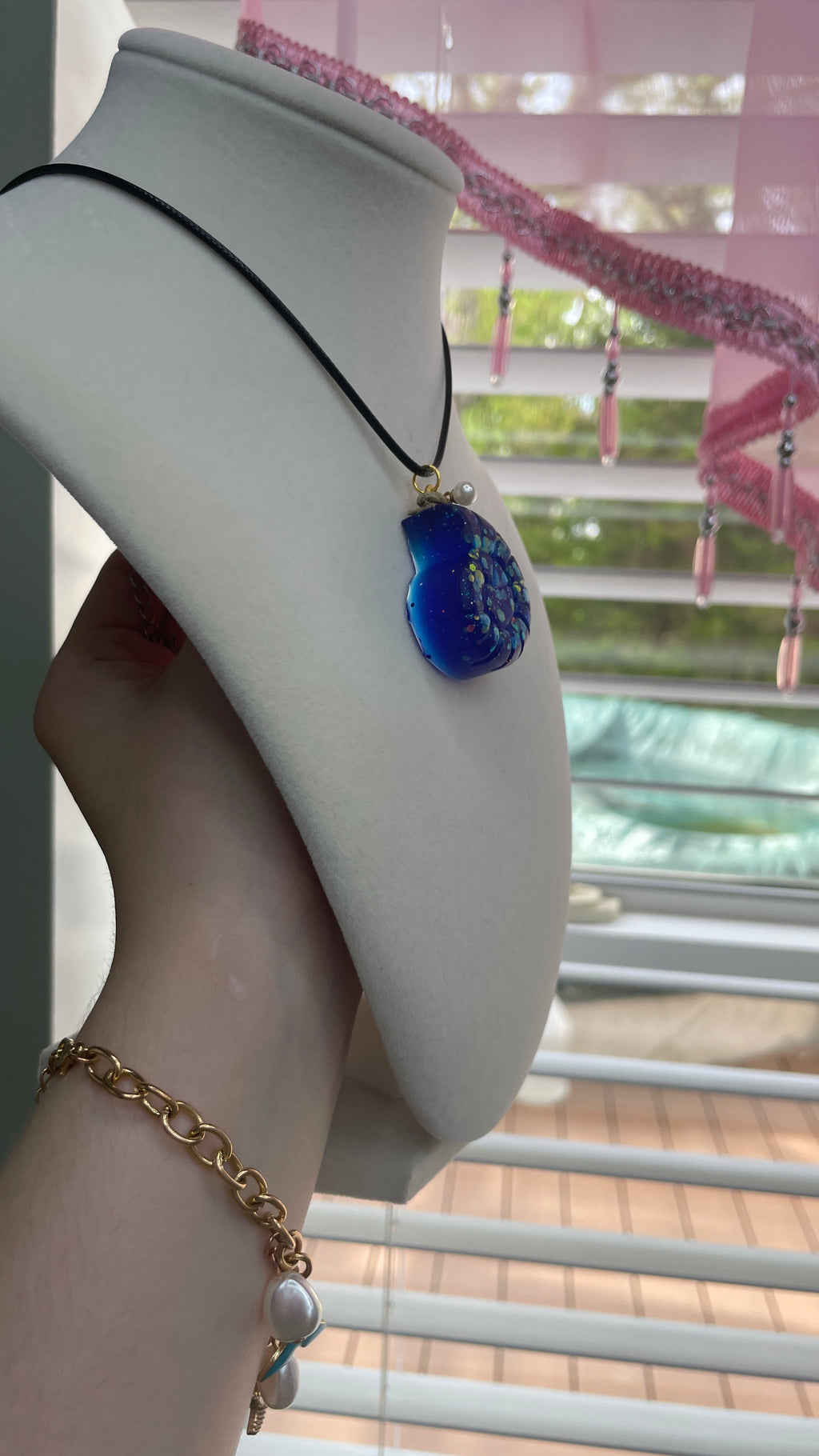 Seashell Nautical Resin Necklace