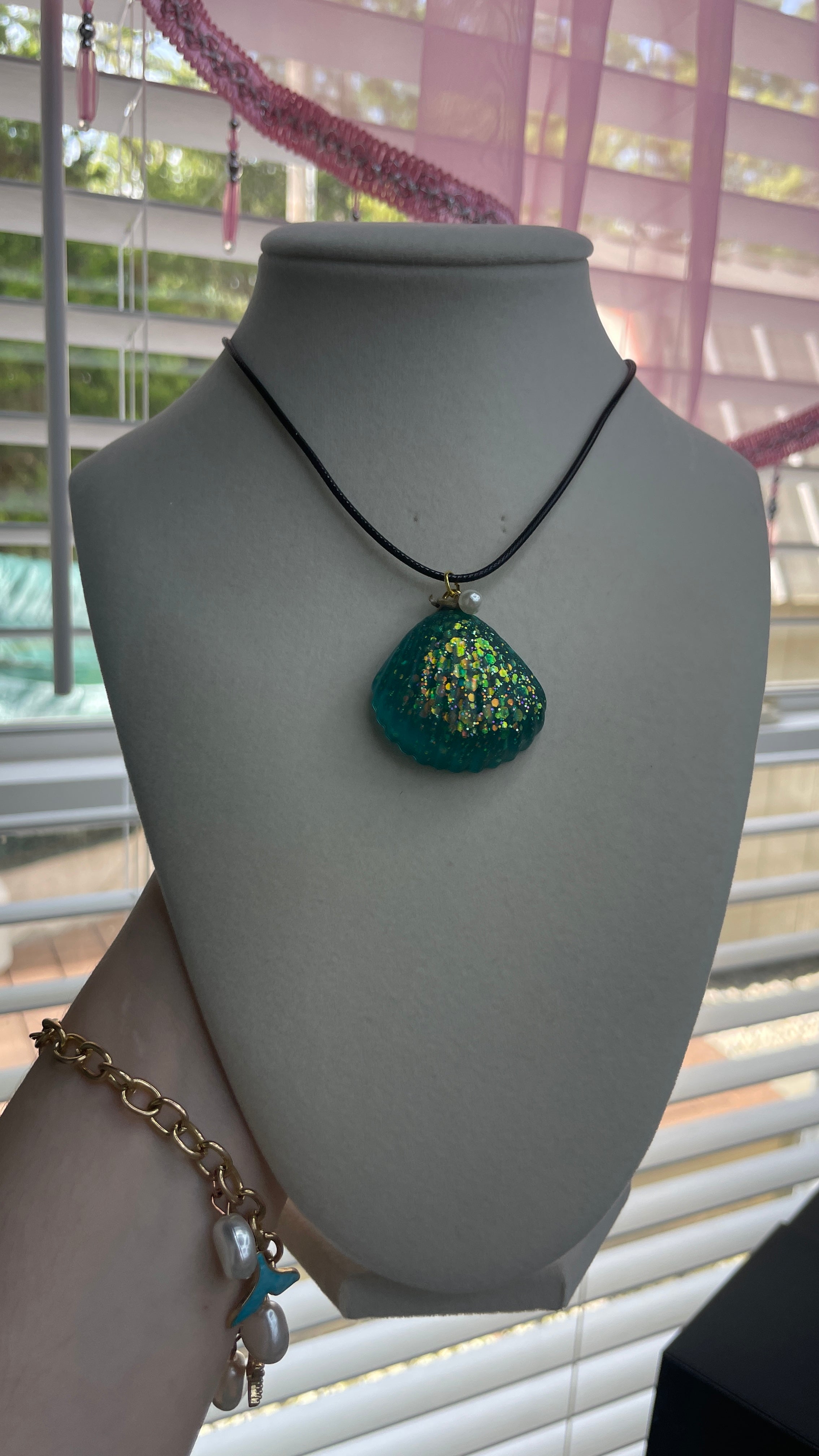 Seashell Nautical Resin Necklace