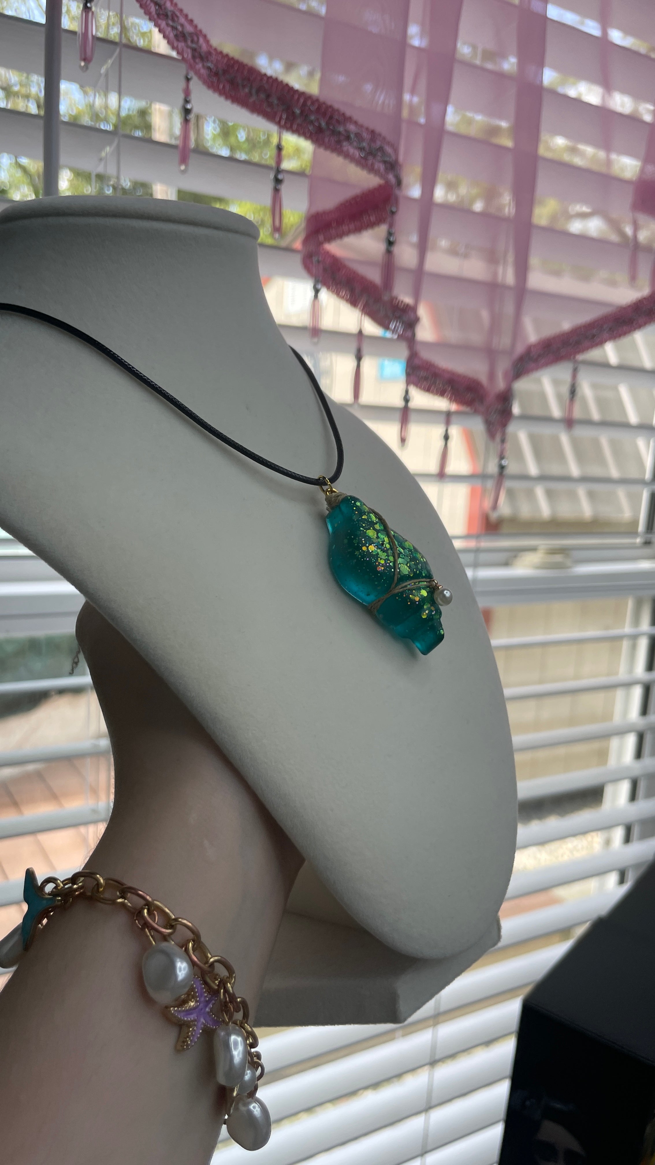 Seashell Nautical Resin Necklace