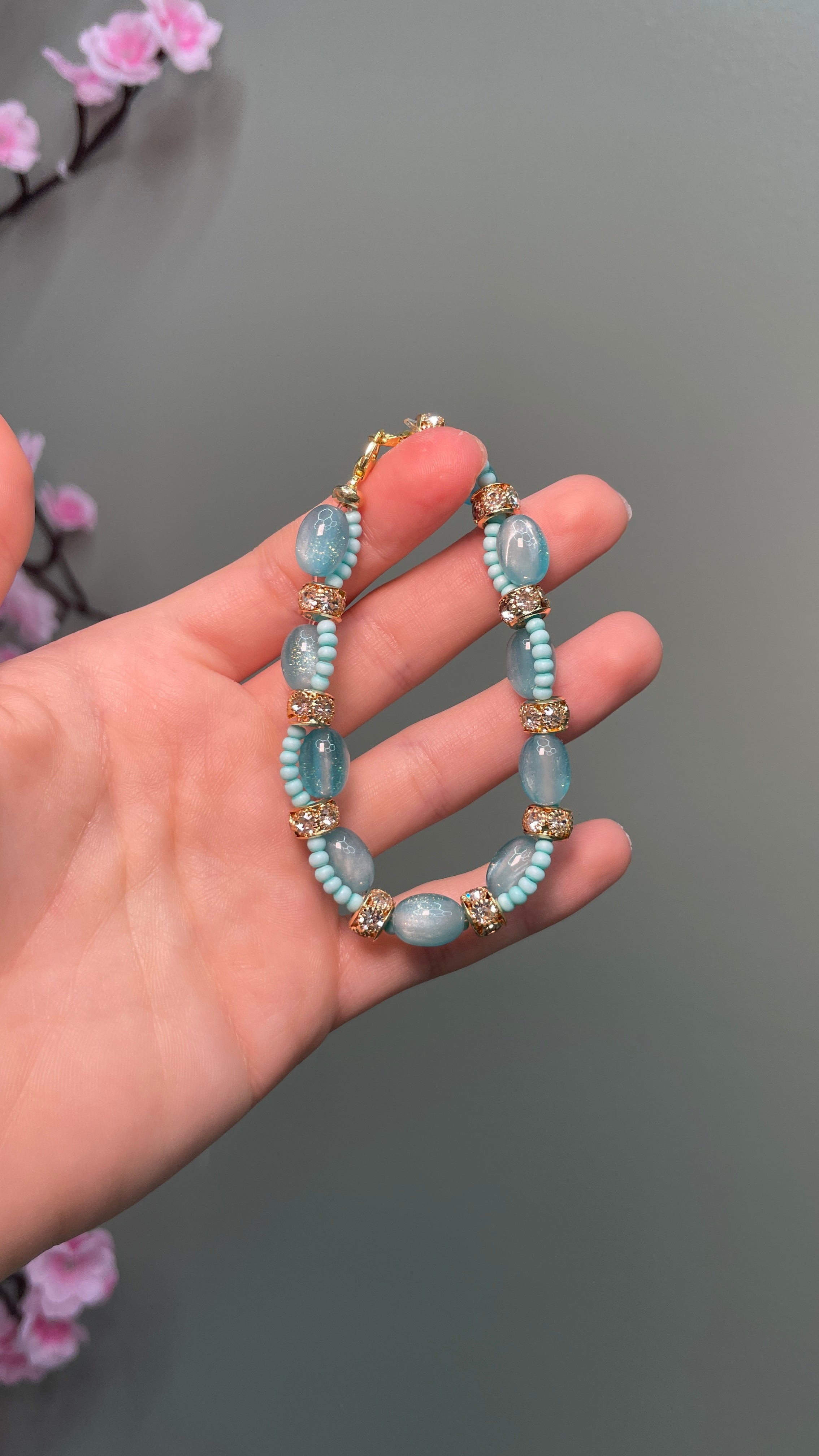Turquoise Elastic Clasp Bracelet