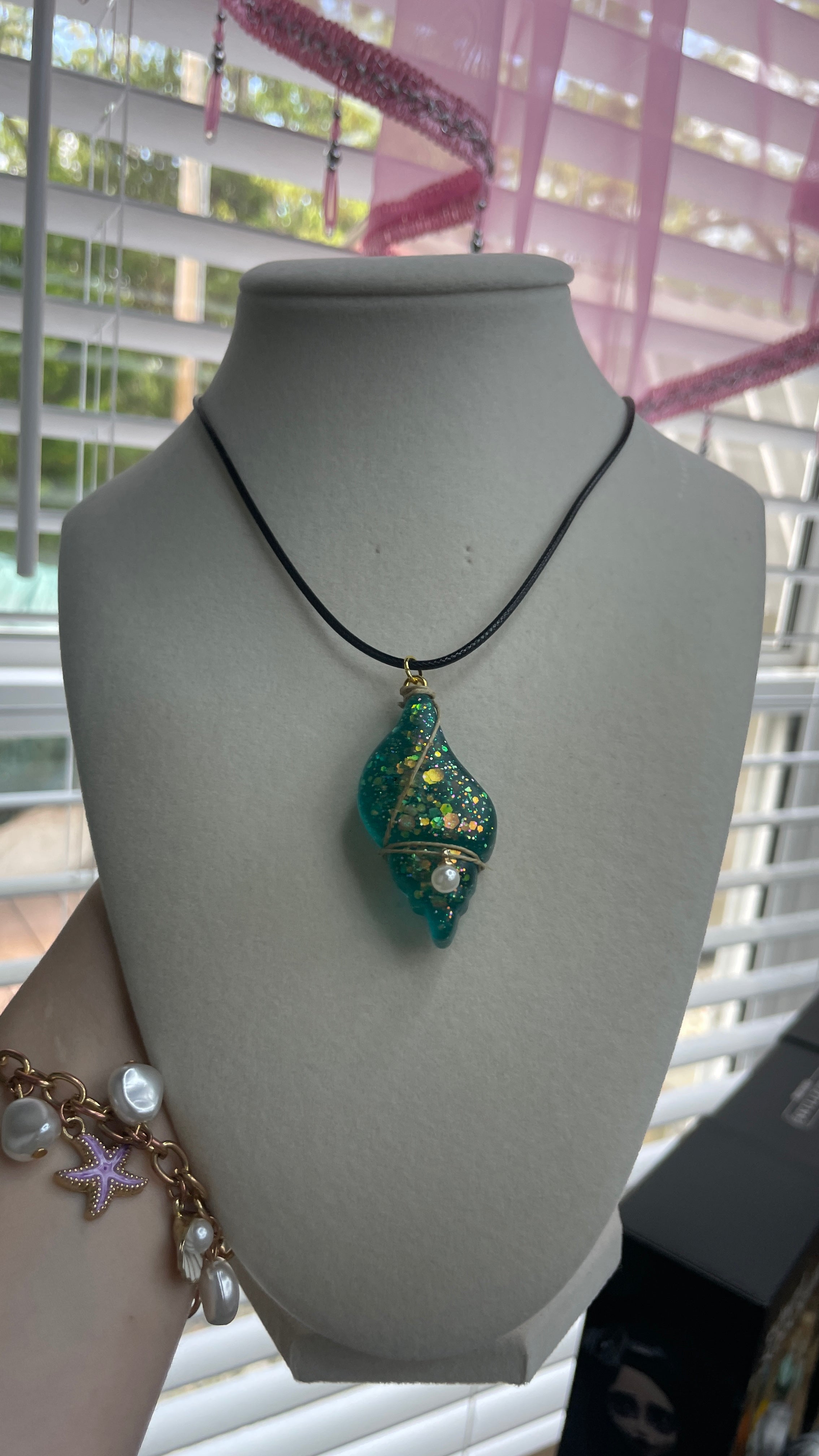 Seashell Nautical Resin Necklace