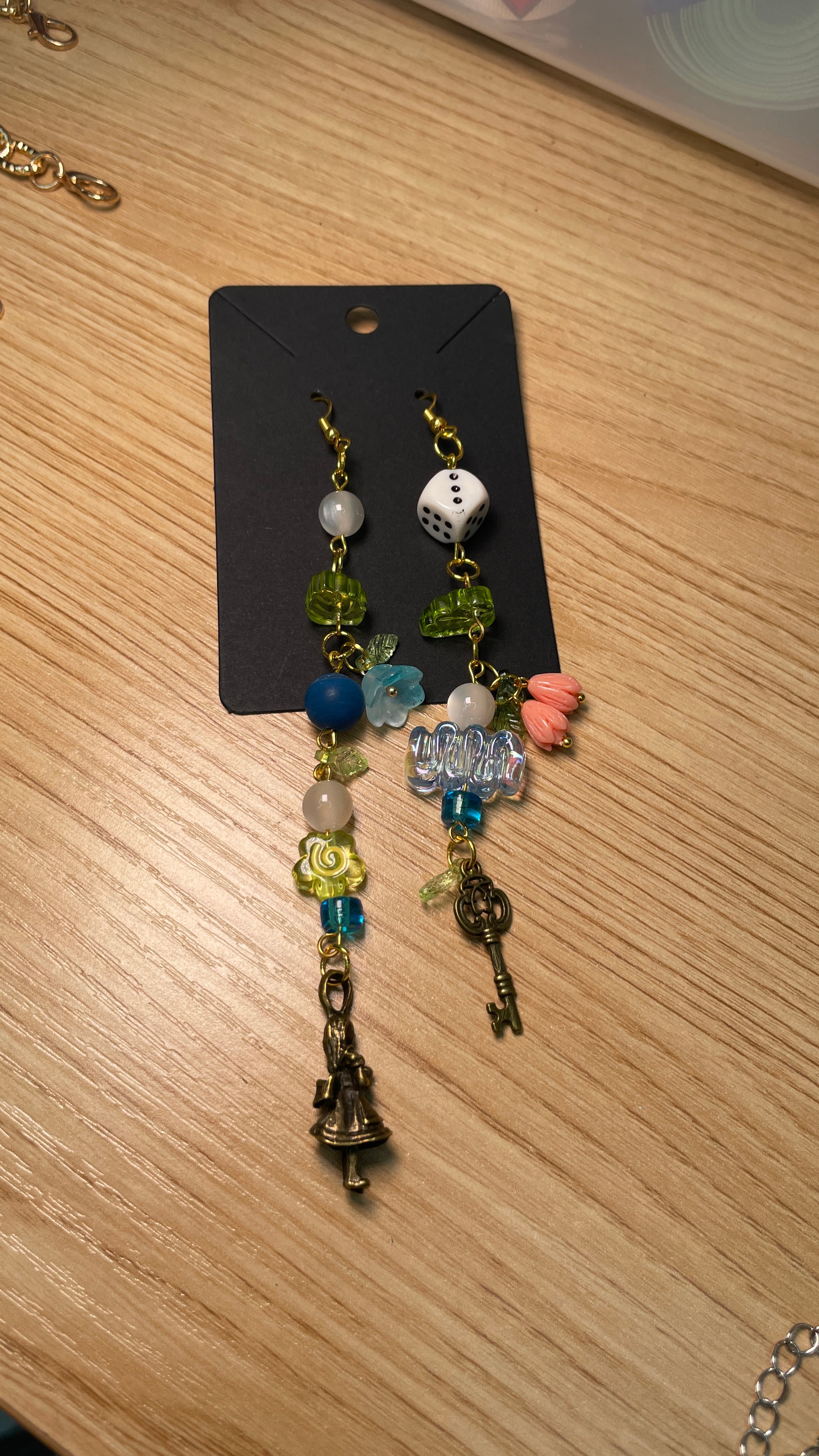 ALICE IN WONDERLAND Necklace Choker Whimsigoth Earrings