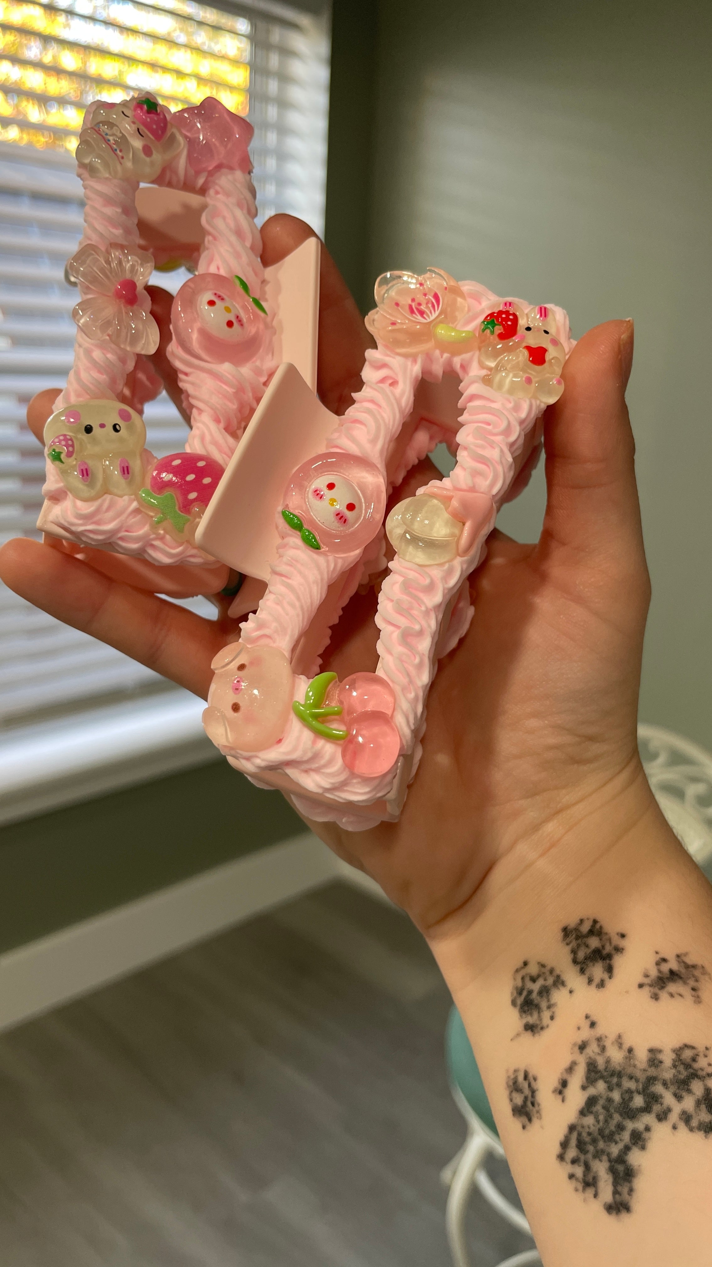 Cute Decoden Beaded Hair Clip