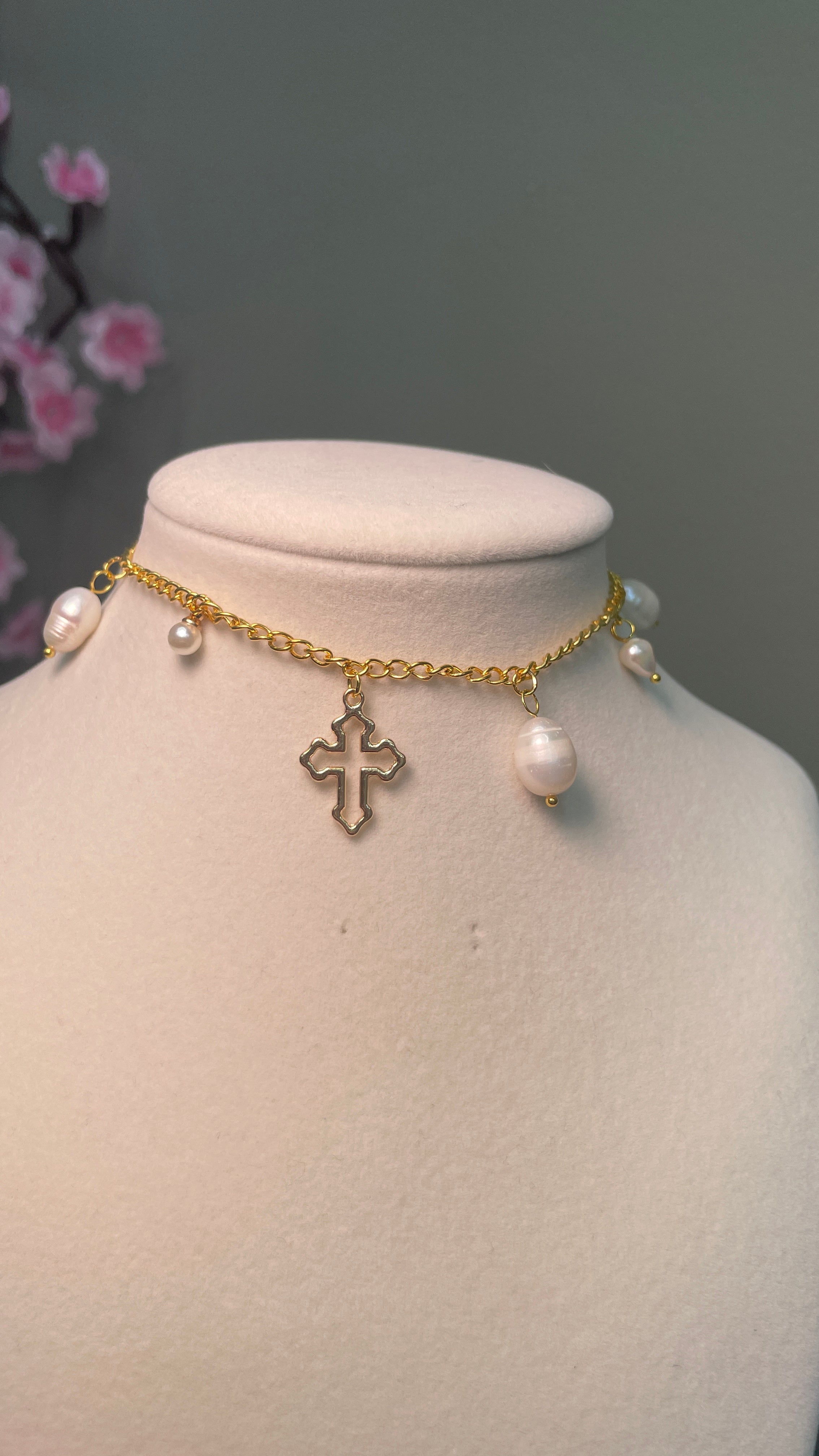Cross and Pearl Shell Anklet