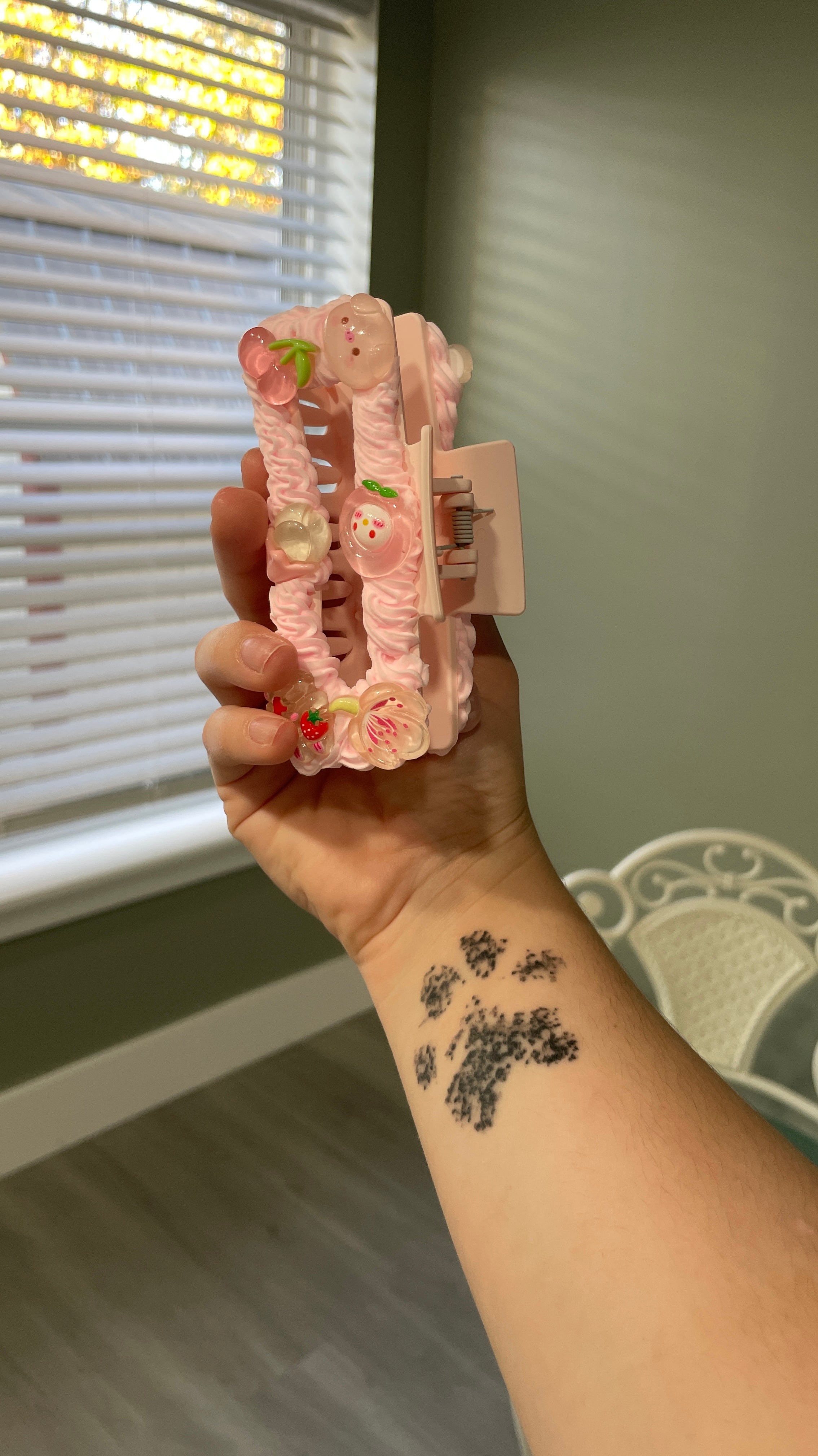 Cute Decoden Beaded Hair Clip